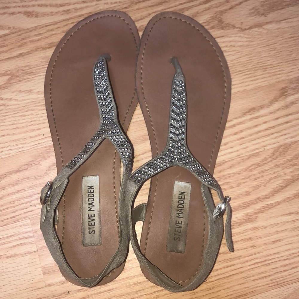Steve Madden Sandals Size 9 rhinestone detail